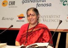 Dra. Vandana Shiva, fundadora de la Fundación para la Investigación Científica, Tecnológica y Ecológica en India