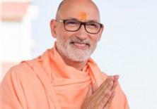 Pujya Swami Rameshwarananda Giri Maharaj