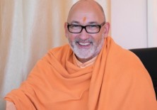 Pujya Swami Rameshwarananda Giri Maharaj